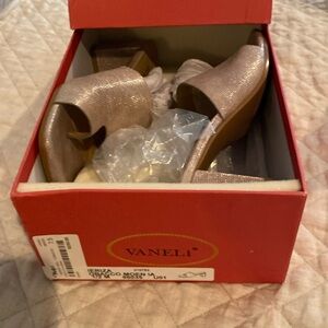 Vaneli Tobacco Moenia Slides